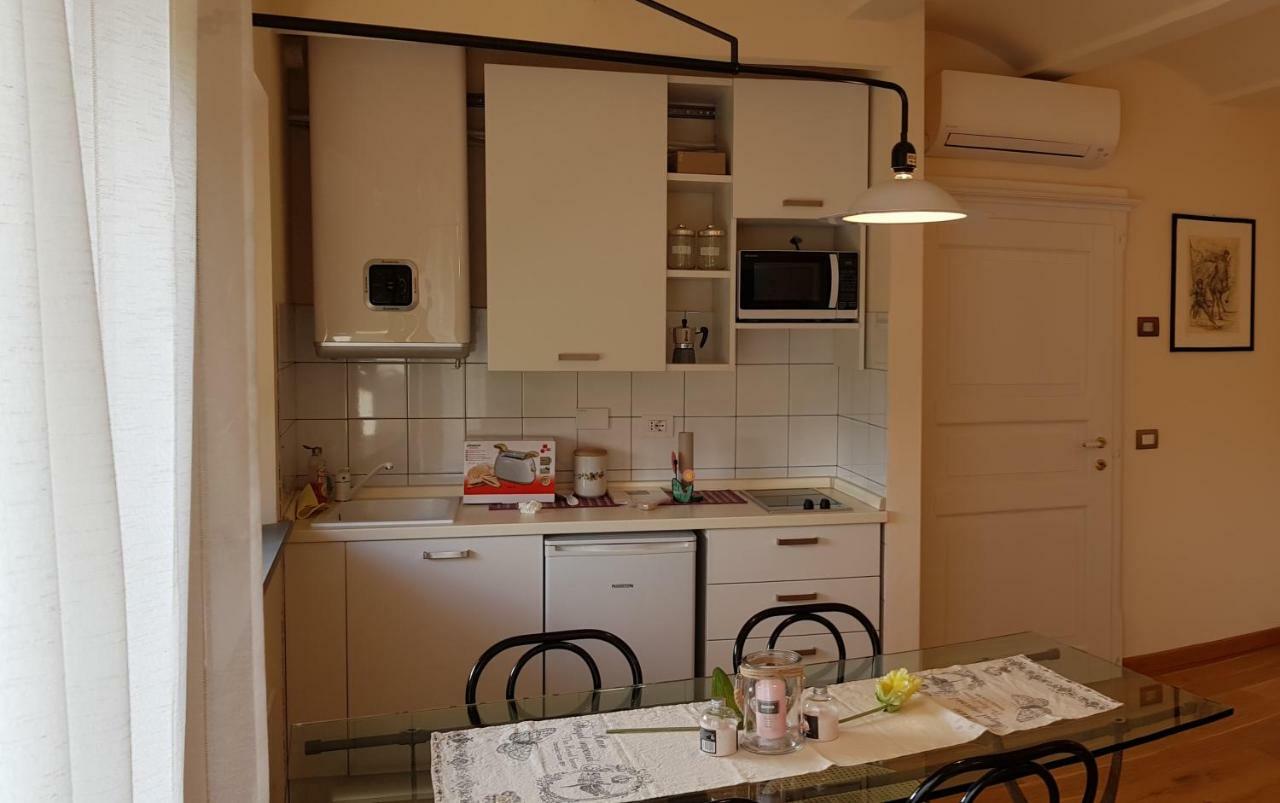 Bella Vista Flat Apartment Petroio Bagian luar foto