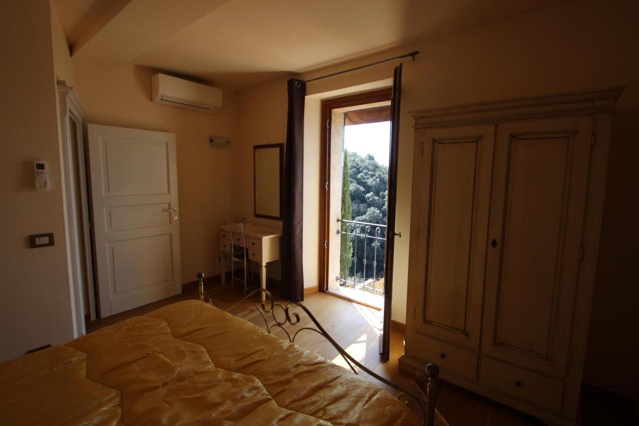 Bella Vista Flat Apartment Petroio Bagian luar foto